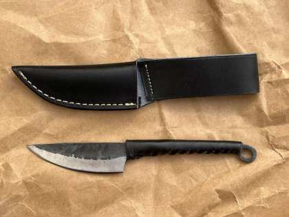 Handsmidd kniv i gruppen J�rn & tr� / Knivar hos Handfaste (3141)