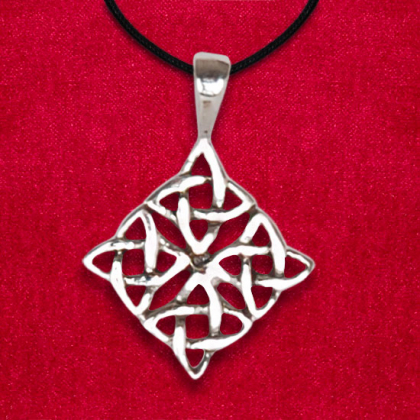 Silverhänge  2 cm i gruppen Smycken / Keltiska hängsmycken hos Handfaste (4709)