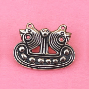 Brooch   Ship  2 cm