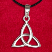 Silverhnge Triquetra  2,3 cm