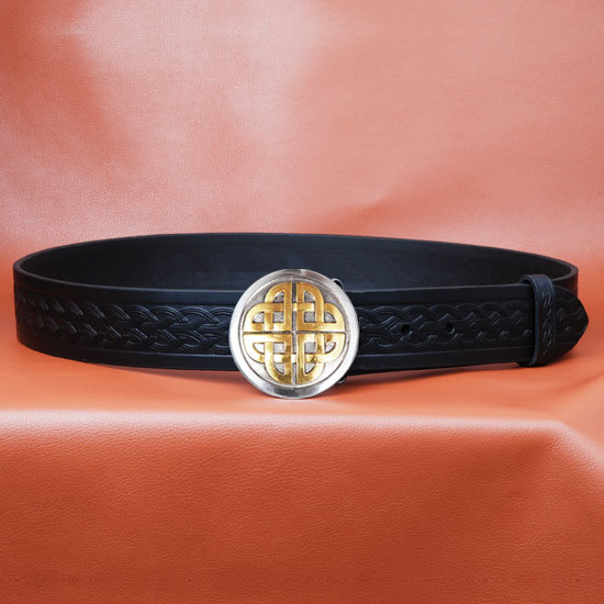 Belt buckle  Picts knot - gold