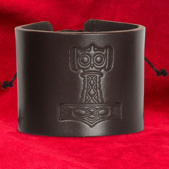 Brown leather wristband 