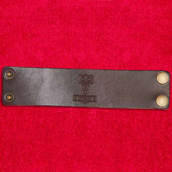 Brown leather wristband 
