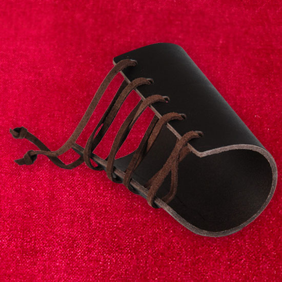 Brown leather wristguard 11 cm