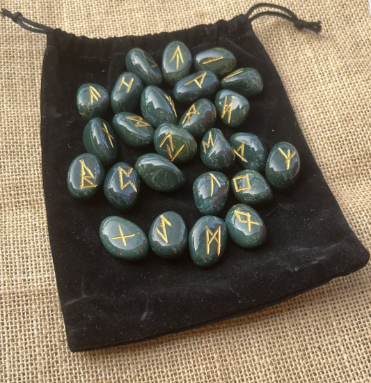 Sp�runor av blodsten