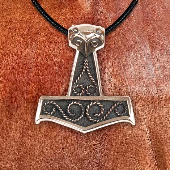 Thors hammer  3.8 cm