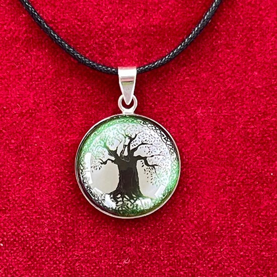  V�rldstr�det h�ngsmycke