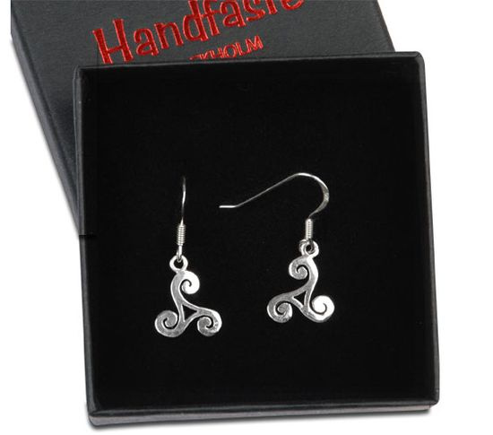 Silver earrings   Triskelion